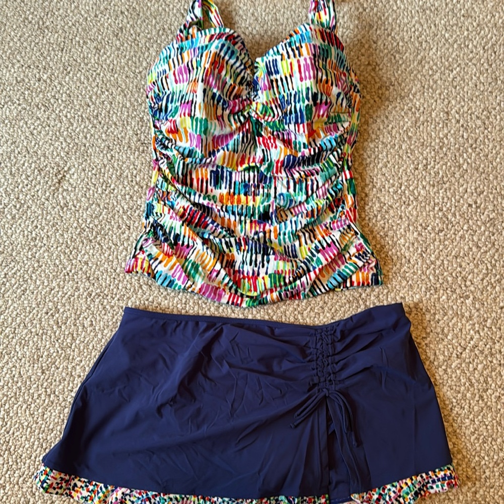 Profile slimming lined bra bathing suit with skirt